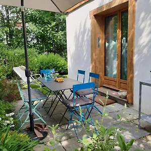 Le De L'ours Blanc Apartment