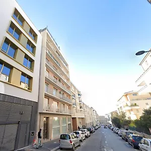 https://le-grand-joliette-marseille-experienceimmo.fr-provencehotel.com